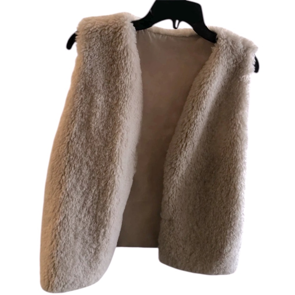 Mixit Sheppa Women Vest Size: L/XL, Khaki, Cast Stone Ivory